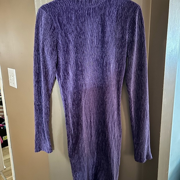 Velvet party dresses - Picture 4 of 7